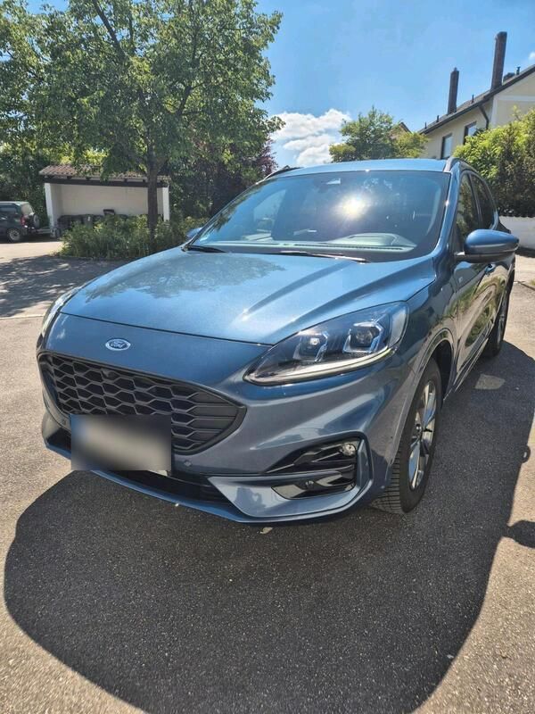 Blau Gebraucht 2023 Ford Kuga SUV | 29.000 € (Fairer Preis) - Bild 1/4