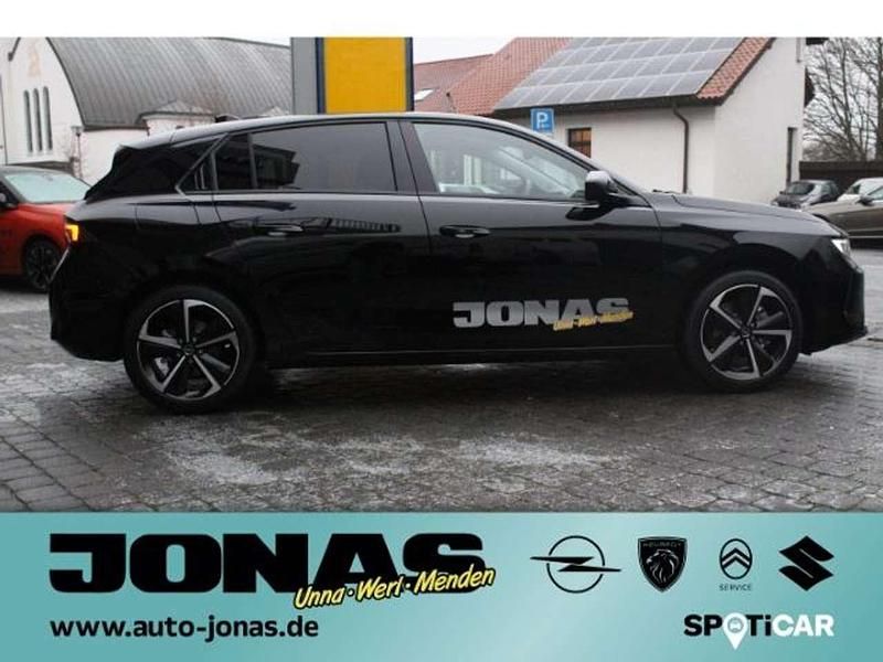 Gebraucht Opel Astra Elegance 131 PS (96 kW) 2023 Karbon schwarz Limousine