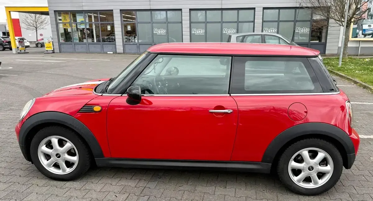 Second-hand Mini ONE 95 CP (69 kW) 2007 Roșu Hatchback