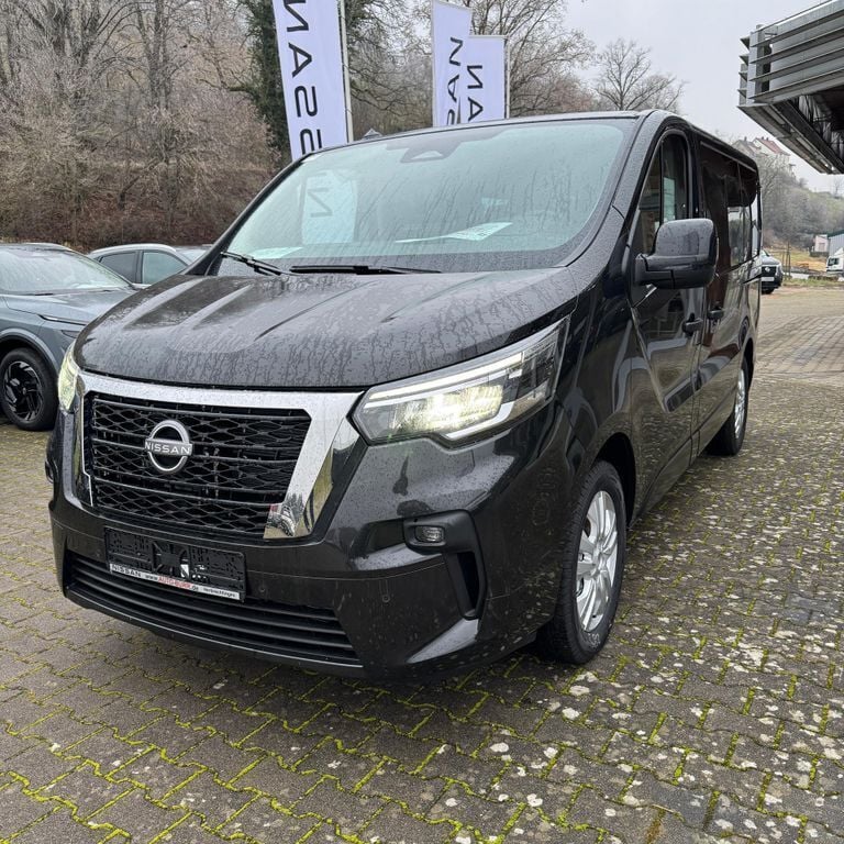 Schwarz Neu 2025 Nissan Primastar Tekna Van / Kleinbus | 45.990 € (Teuer) - Bild 1/4
