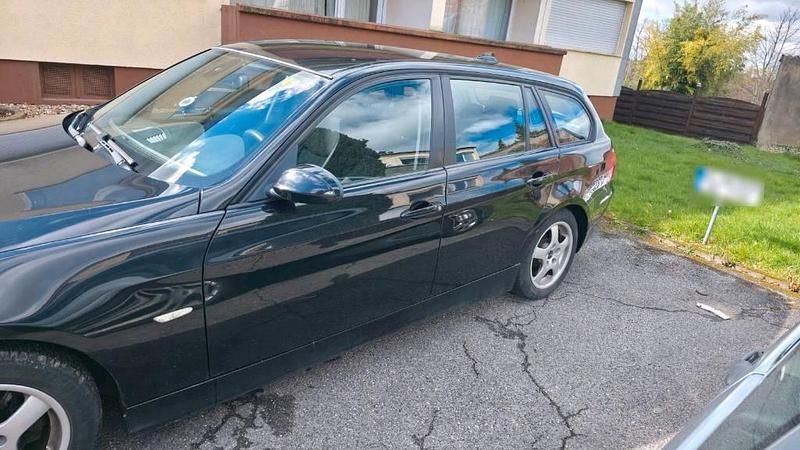 Gebraucht BMW 320 170 PS (125 kW) 2007 Schwarz Kombi