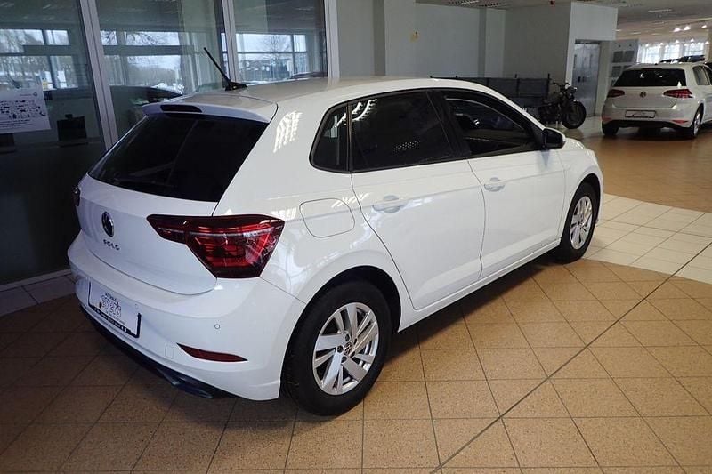 Gebraucht VW Polo Style 95 PS (69 kW) 2023 Purewhite Kleinwagen