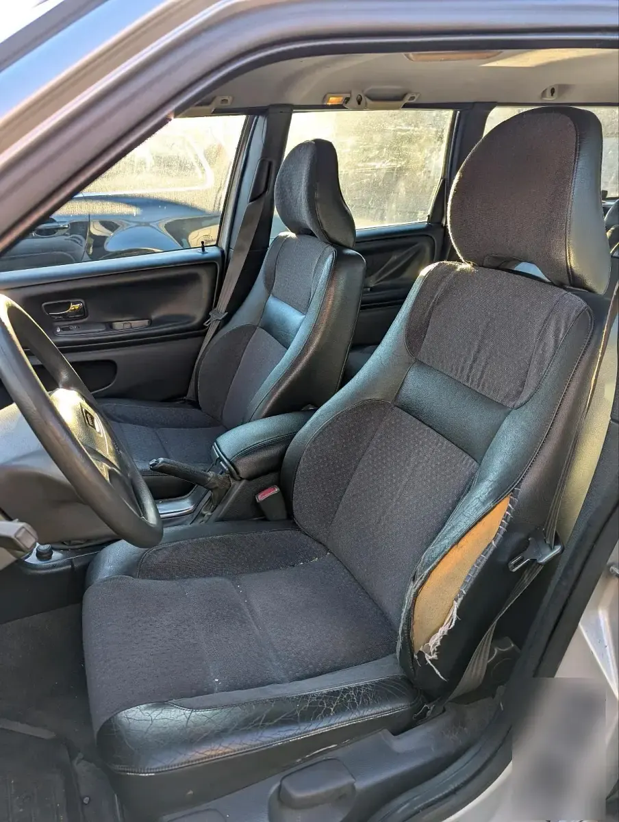 Używany Volvo V70 239 KM (175 kW) 1998 Srebrny Kombi