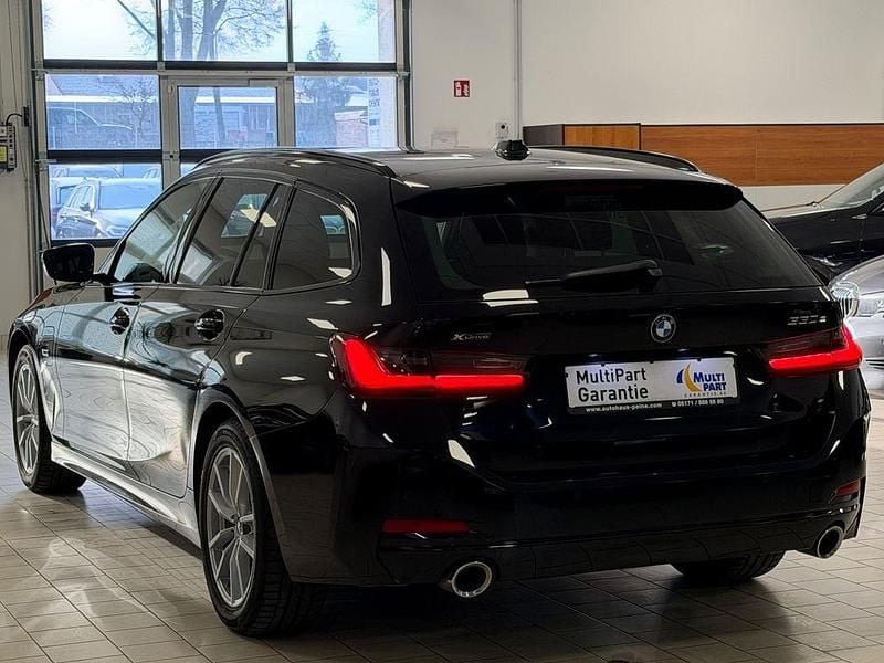 Używany BMW 330e Performance 184 KM (135 kW) 2022 Czarny Sedan/Limuzyna