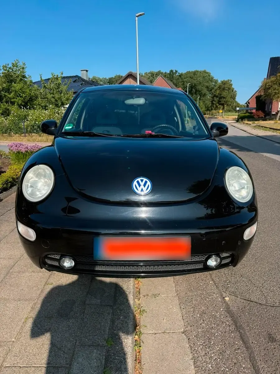 Gebraucht VW New Beetle 71 PS (52 kW) 2002 Schwarz Kleinwagen