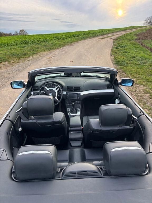 Gebraucht BMW 320 Cabriolet 170 PS (125 kW) 2003 Silber Cabrio
