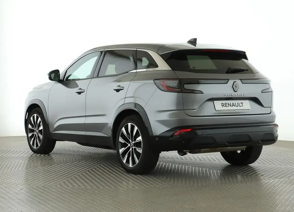 Gebraucht Renault Austral Techno 158 PS (116 kW) 2024 Dolomitgrau metallic SUV