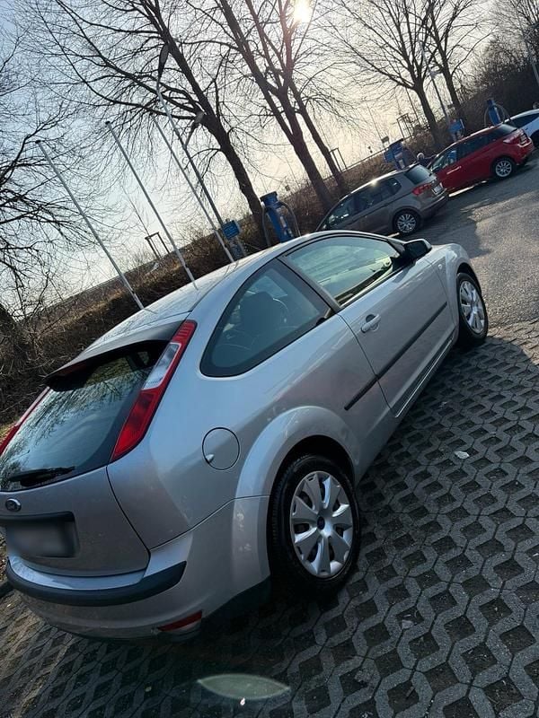 Gebraucht Ford Focus 101 PS (74 kW) 2006 Limousine