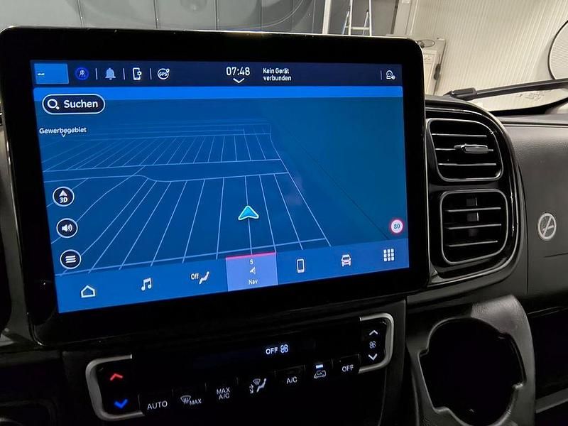 Gebraucht Opel Movano 140 PS (102 kW) 2024 Lackierung weiss icy/typ ausse Van