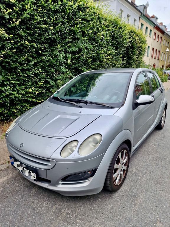 Silber Gebraucht 2005 Smart ForFour Limousine | 2.290 € (Fairer Preis) - Bild 1/4