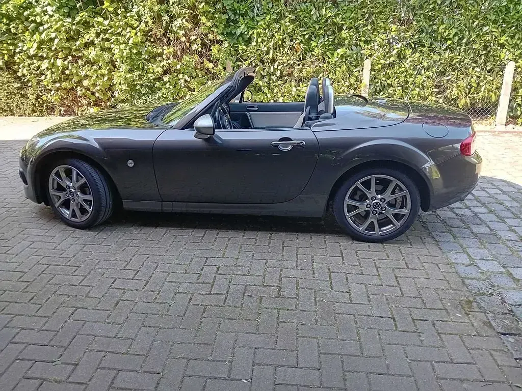 Gebraucht Mazda MX5 Sendo 126 PS (92 kW) 2014 Grau Cabrio