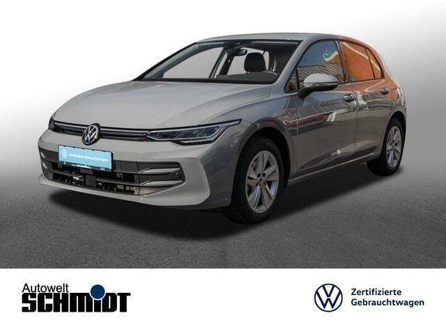 Grau (mondsteingrau) Gebraucht 2024 VW Golf VIII R Limousine | 23.379 € (Superpreis) - Bild 1/4