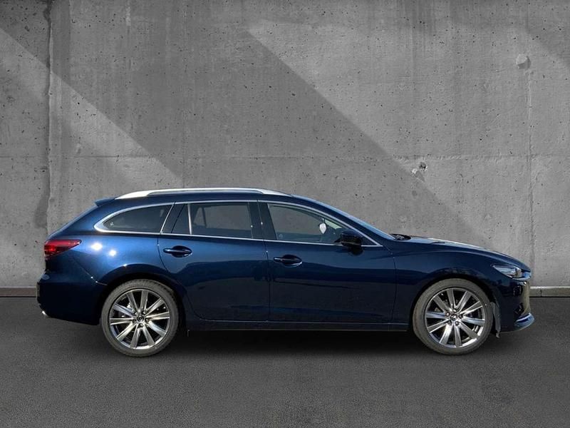 Używany Mazda 6 Exclusive 165 KM (121 kW) 2023 Niebieski Kombi