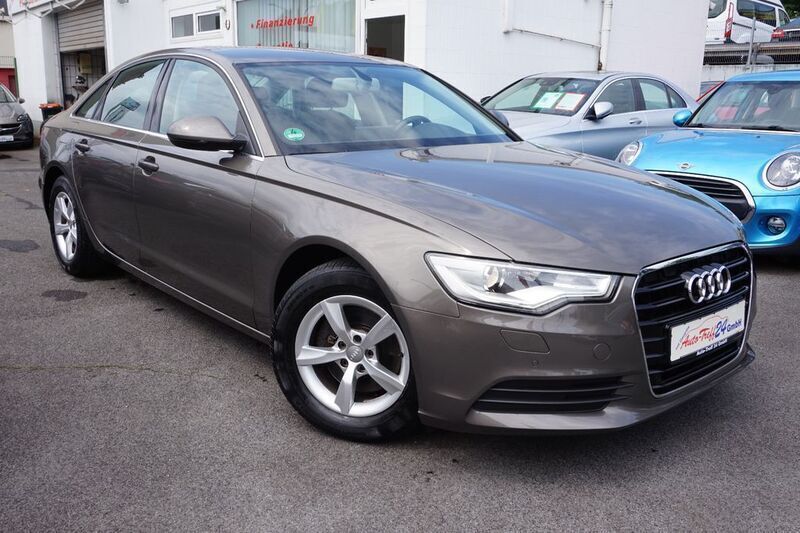 Grau Gebraucht 2013 Audi A6 Ambiente Limousine | 17.990 € (Fairer Preis) - Bild 1/4