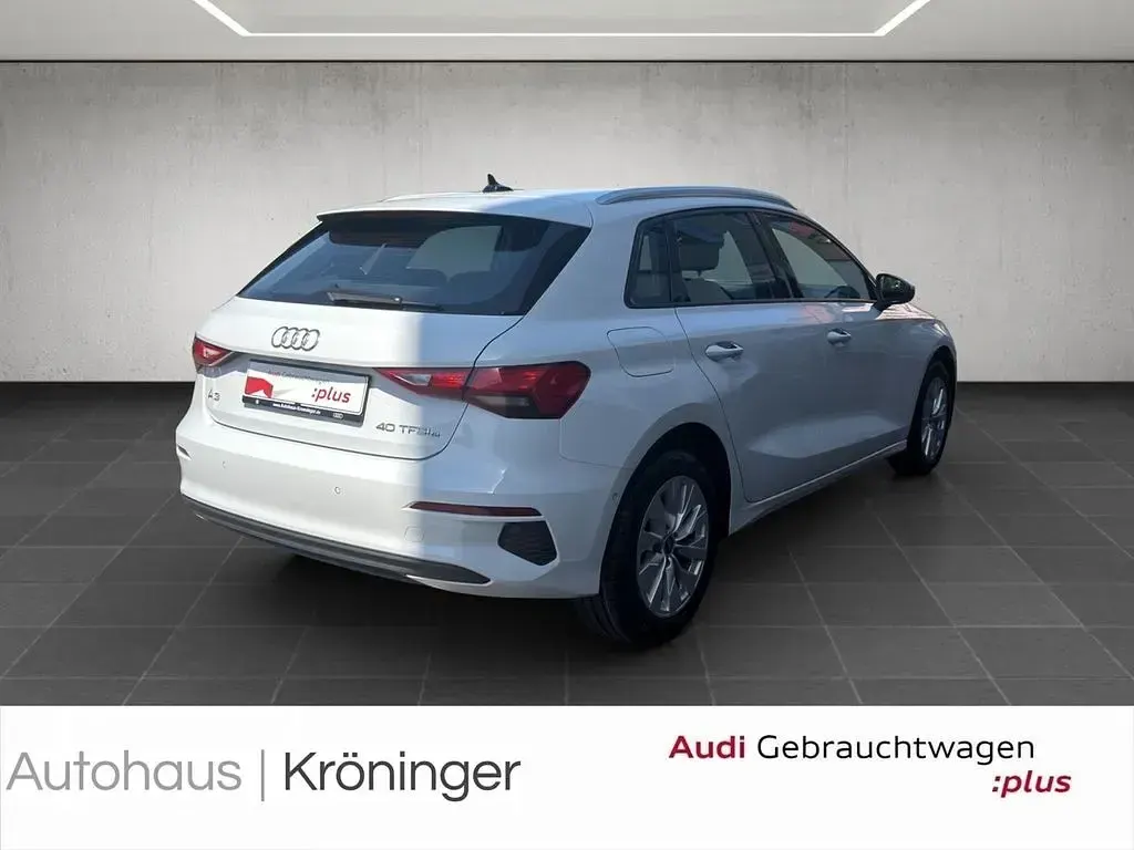 Gebraucht Audi A3 Business 204 PS (150 kW) 2024 Weiß Limousine