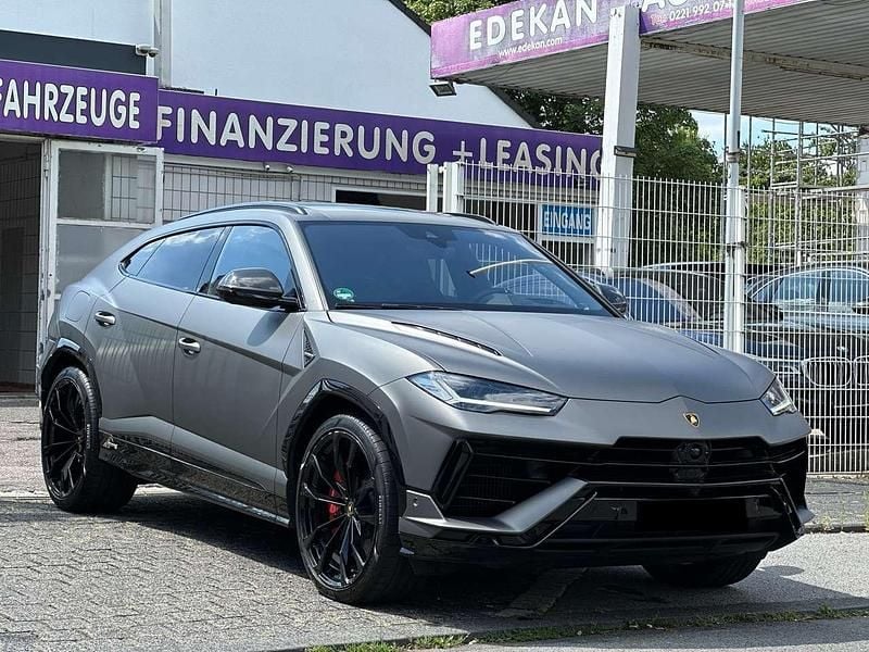 Grau matt Gebraucht 2023 Lamborghini Urus SUV | 278.900 € (Etwas zu teuer) - Bild 1/4