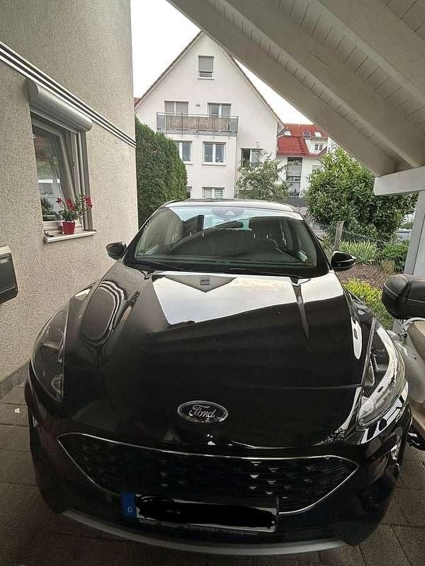 Schwarz Gebraucht 2021 Ford Kuga Cool & Connect SUV | 15.500 € (Superpreis) - Bild 1/4