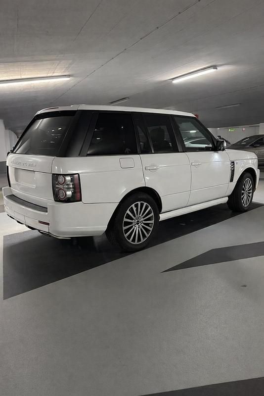 Gebraucht Land Rover Range Rover Vogue 313 PS (230 kW) 2011 Weiß SUV