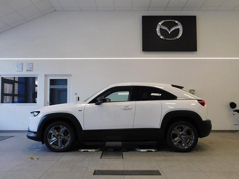 Gebraucht Mazda MX30 Ad'Vantage 80 kW (110 PS) 2022 Weiß SUV