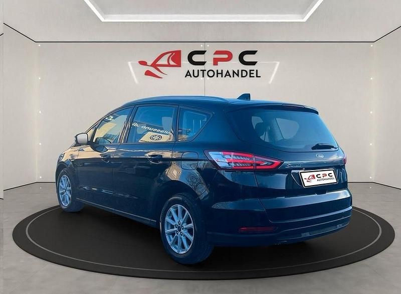 Gebraucht Ford S-MAX Trend 150 PS (110 kW) 2020 Schwarz Van / Kleinbus