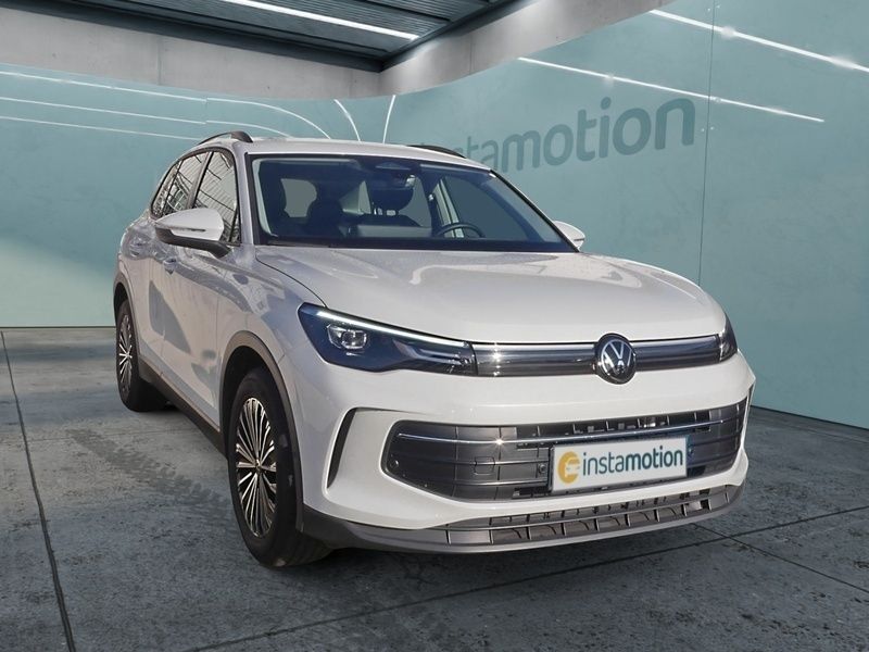 Weiß Gebraucht 2024 VW Tiguan Life SUV | 36.530 € (Fairer Preis) - Bild 1/4