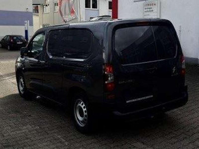 Gebraucht Citroën Berlingo 131 PS (96 kW) 2021 Lackierung platiniumgrau/met Van / Kleinbus