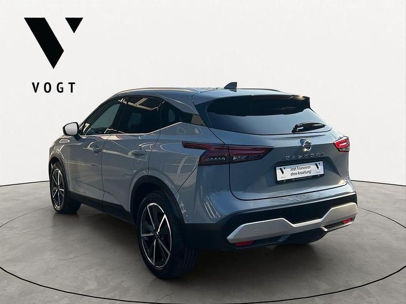 Gebraucht Nissan Qashqai Tekna+ 158 PS (116 kW) 2022 Ceramic grey (metallic) SUV