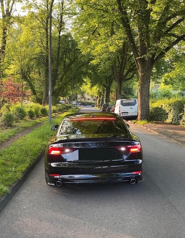 Gebraucht Audi A5 S-Line 190 PS (139 kW) 2018 Schwarz Coupé