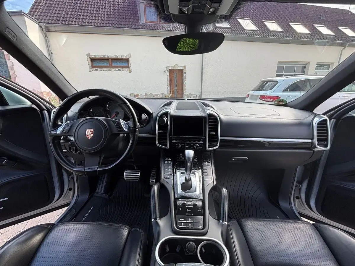 Gebraucht Porsche Cayenne S 400 PS (294 kW) 2011 Silber SUV