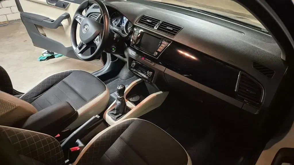 Gebraucht Skoda Fabia Ambition 110 PS (80 kW) 2015 Braun Limousine