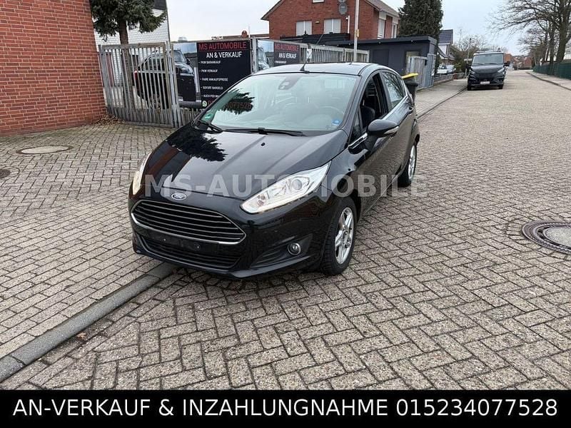Gebraucht Ford Fiesta Titanium 95 PS (69 kW) 2014 Schwarz Kleinwagen