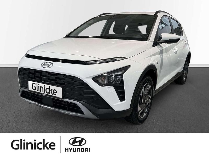 Weiß Gebraucht 2024 Hyundai Bayon Select SUV | 18.990 € (Guter Preis) - Bild 1/4