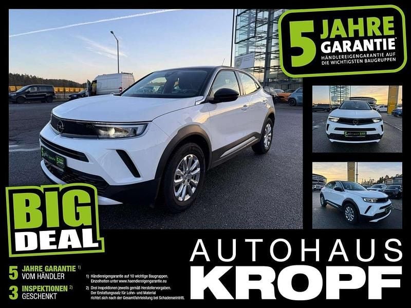 Weiss Gebraucht 2023 Opel Mokka-e Edition SUV | 19.680 € (Fairer Preis) - Bild 1/4