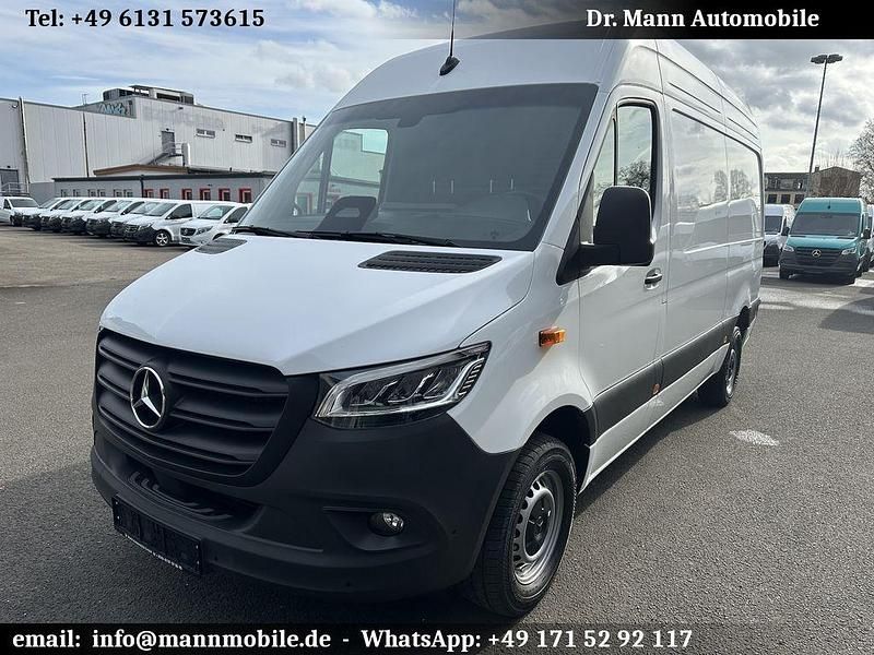 Gebraucht Mercedes Sprinter 170 PS (125 kW) 2024 Arktikweiss Van