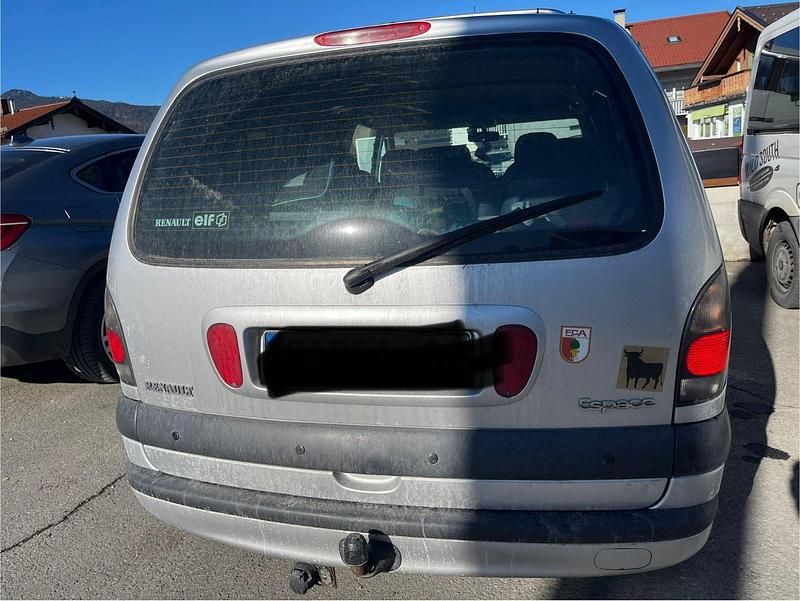 Gebraucht Renault Espace 129 PS (94 kW) 2001 Silber Van / Kleinbus