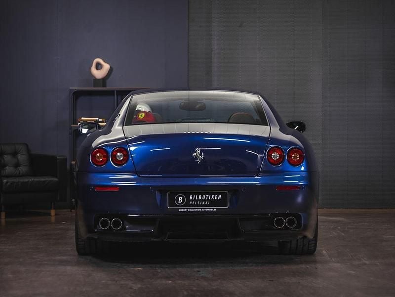 Second-hand Ferrari 612 540 CP (397 kW) 2007 Albastru Coupe