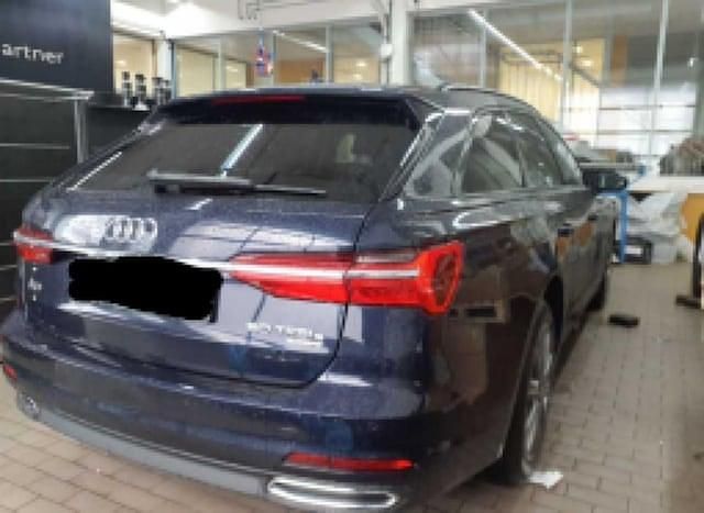 Gebraucht Audi A6 299 PS (219 kW) 2023 Blau Kombi