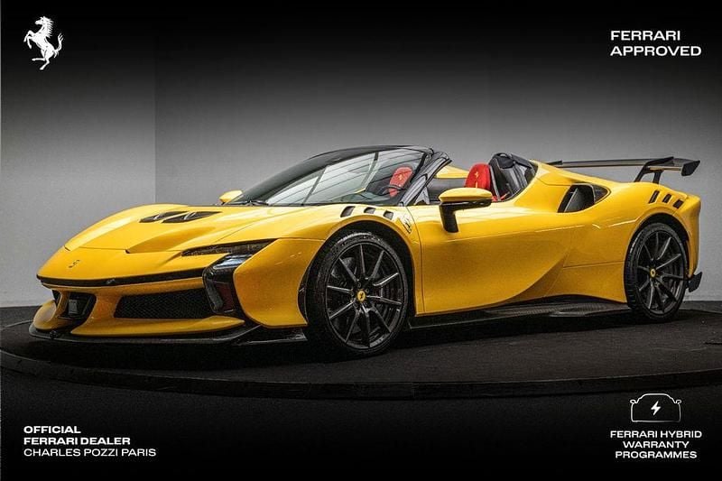 Gebraucht Ferrari SF90 2024 Gelb Cabrio
