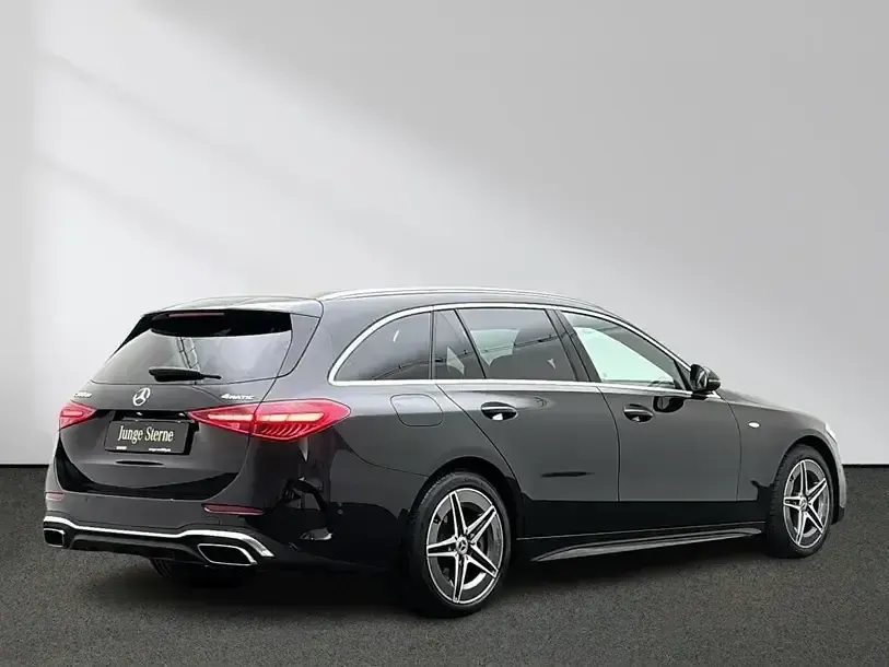 Gebraucht Mercedes C300e AMG 313 PS (230 kW) 2025 Schwarz Limousine