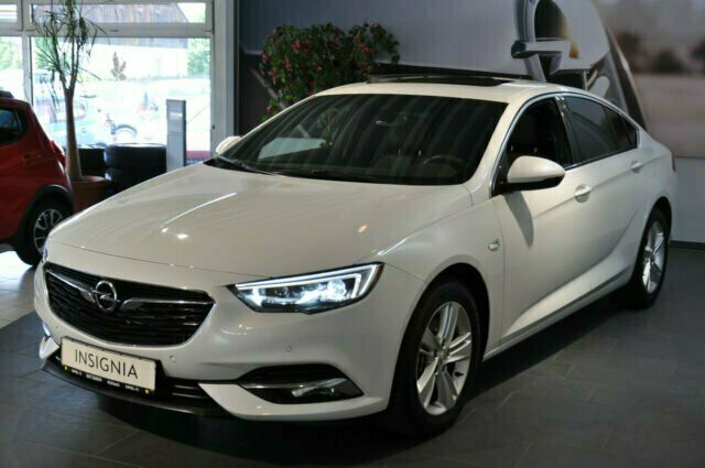 Gebraucht Opel Insignia 170 PS (125 kW) 2020 Weiß metallic Limousine