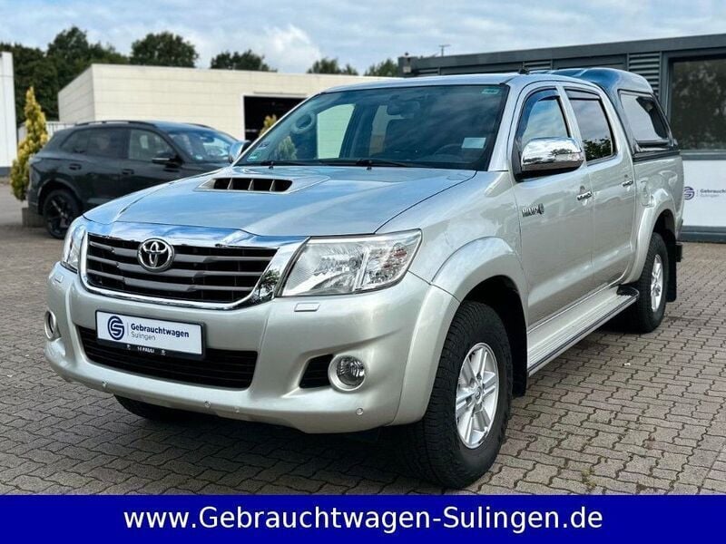 Silber Gebraucht 2012 Toyota HiLux Life Abholung | 19.895 € (Guter Preis) - Bild 1/4