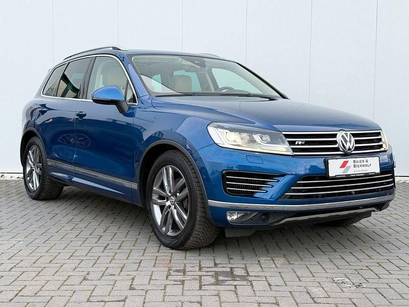 Gebraucht VW Touareg R-line 262 PS (192 kW) 2016 Blau SUV