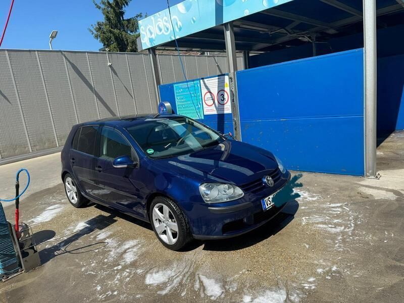 Blau Gebraucht 2004 VW Golf V Limousine | 2.500 € (Etwas zu teuer) - Bild 1/3