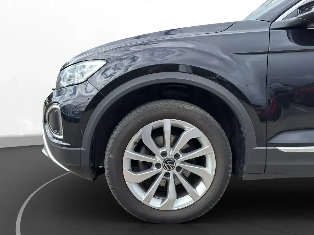 Gebraucht VW T-Roc Style 110 PS (80 kW) 2023 Schwarz SUV