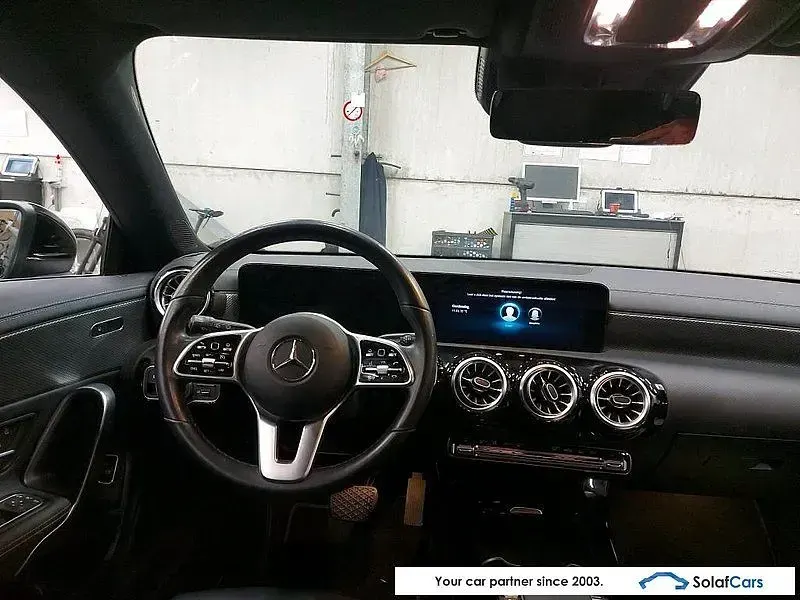 Gebraucht Mercedes CLA180 116 PS (85 kW) 2021 Schwarz Coupé