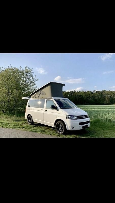 Weiß Gebraucht 2013 VW T5 Beach Van | 31.400 € - Bild 1/4