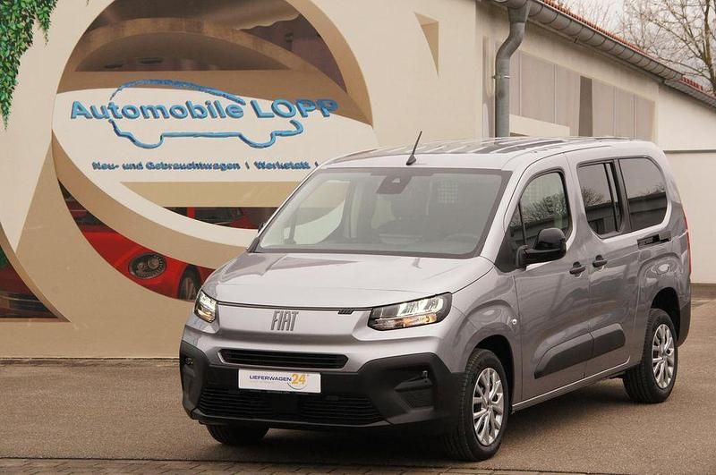 Grau Neu 2025 Fiat Doblò Van / Kleinbus | 27.790 € (Guter Preis) - Bild 1/4