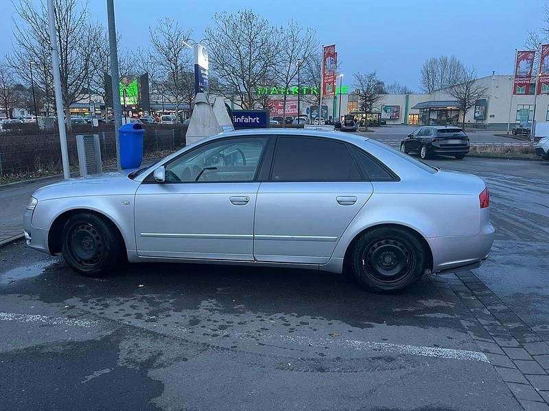 Gebraucht Audi A4 102 PS (75 kW) 2006 Silber Limousine