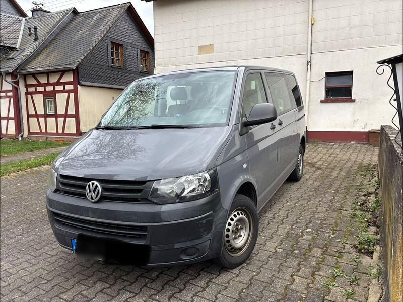 Gebraucht VW Transporter 84 PS (61 kW) 2014 Grau Van
