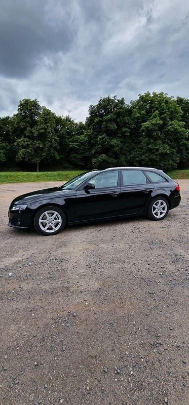 Gebraucht Audi A4 Ambiente 143 PS (105 kW) 2011 Schwarz Kombi